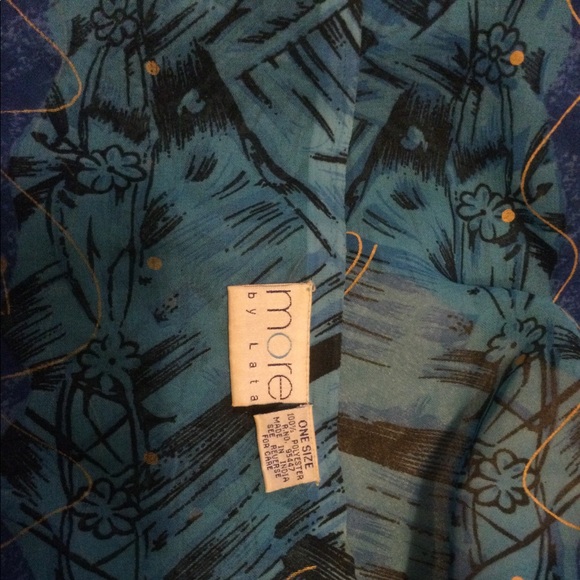 Beautiful Polyester scarf More by Lata - Picture 6 of 8